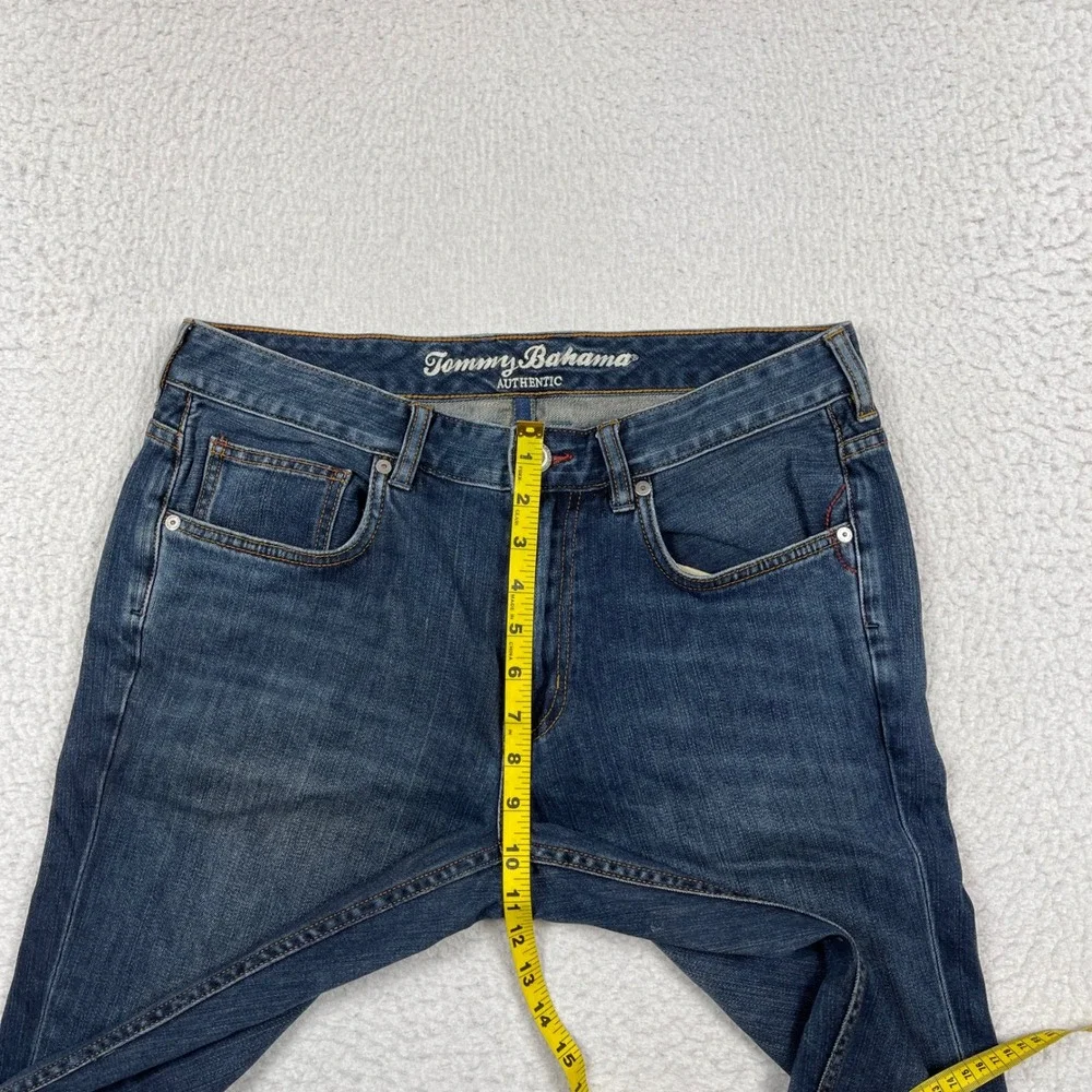 Tommy Bahama Jeans Mens 33x32 Blue Straight Leg Medium Wash Denim Casual Travel